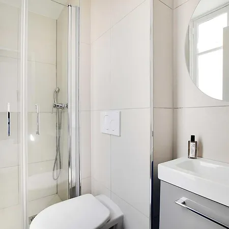 Apartment Serene Cocoon For 2p With Ac - Near Montmartre *